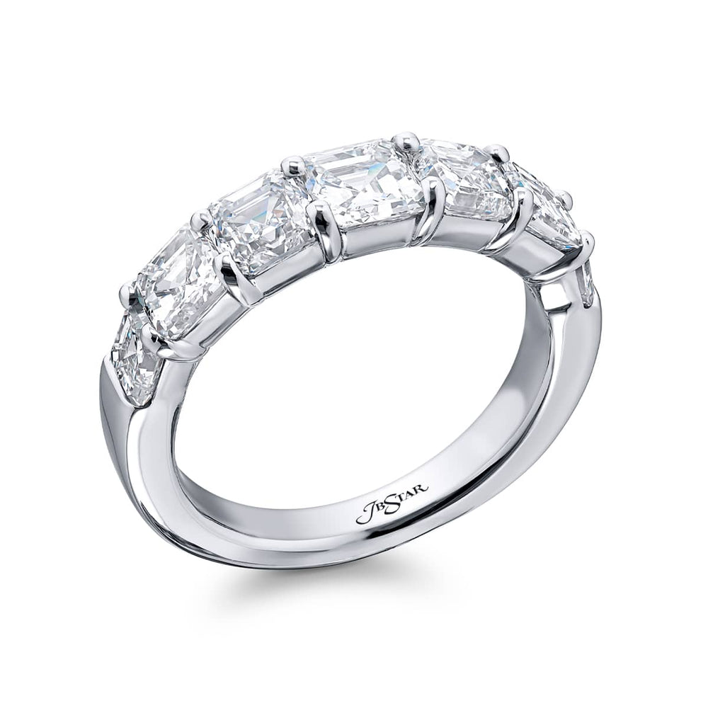 Platinum Diamond Single-Row Band