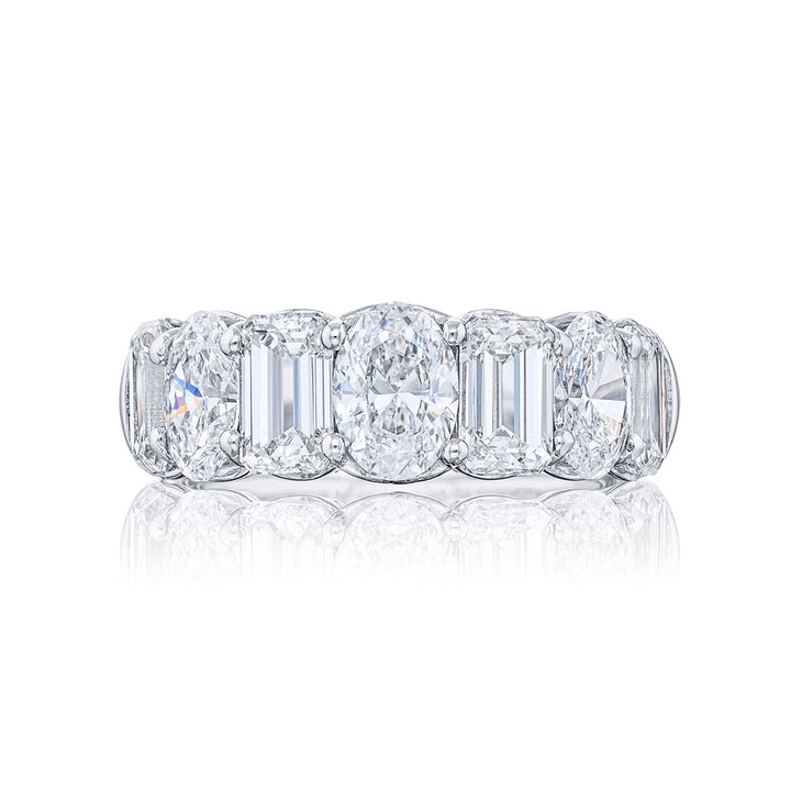 Classic Single-Row Diamond Band | Emerald-Cut & Oval Diamonds in Pure Platinum