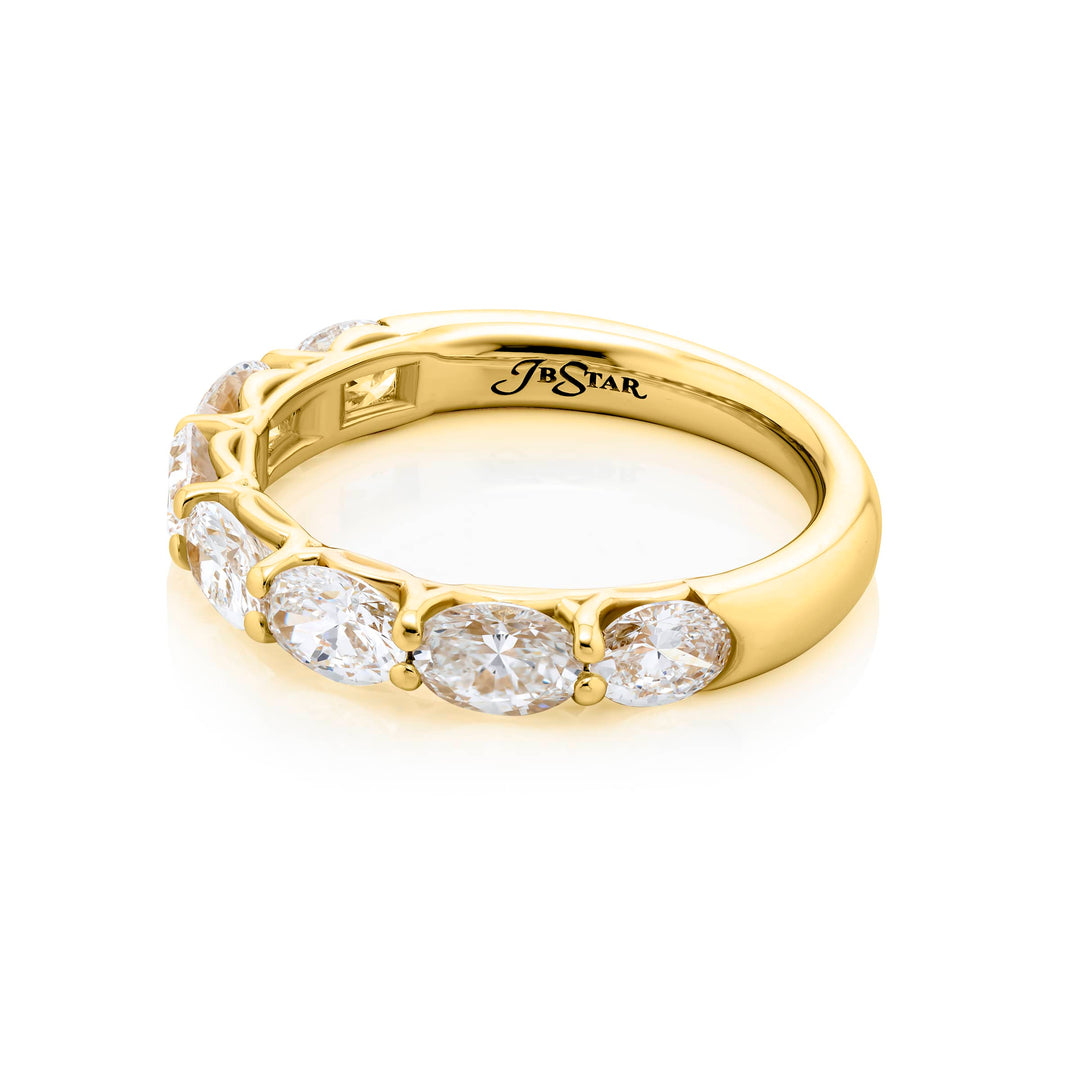 18K Yellow Gold Oval Diamond Single-Row East-West Band