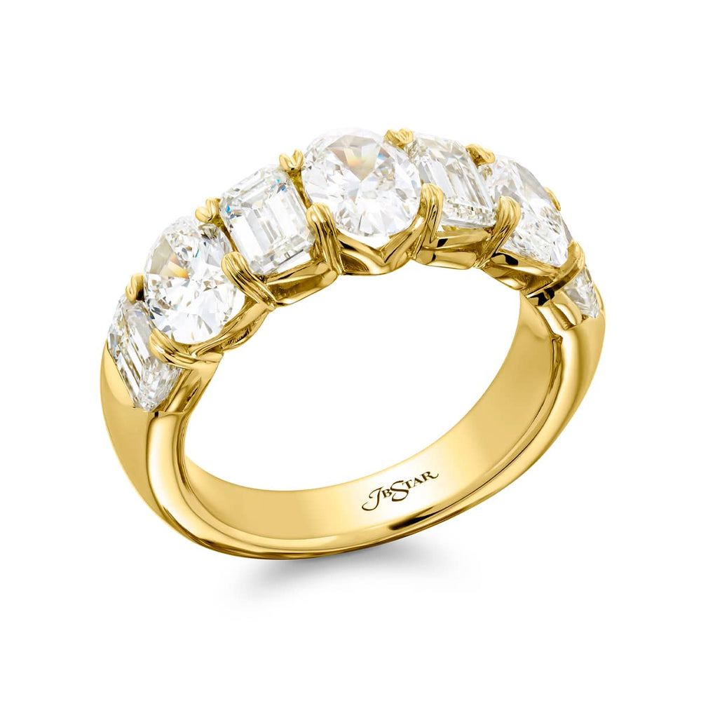 18K Yellow Gold Oval and Emerald-Cut Diamond Band