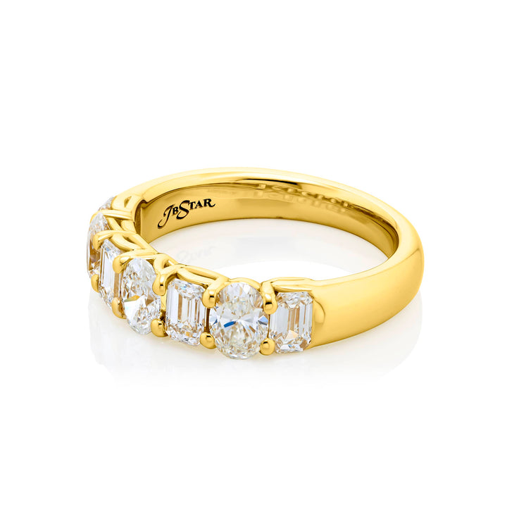 18K Yellow Gold Oval and Emerald-Cut Diamond Band