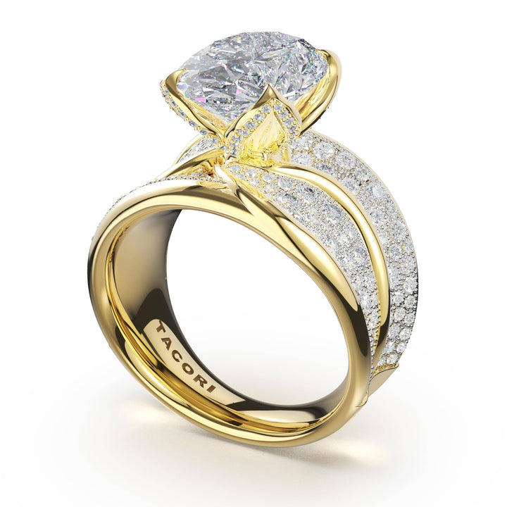 Dahlia Sculpted Double-Petal Pavé-Intense Ring in Yellow Gold