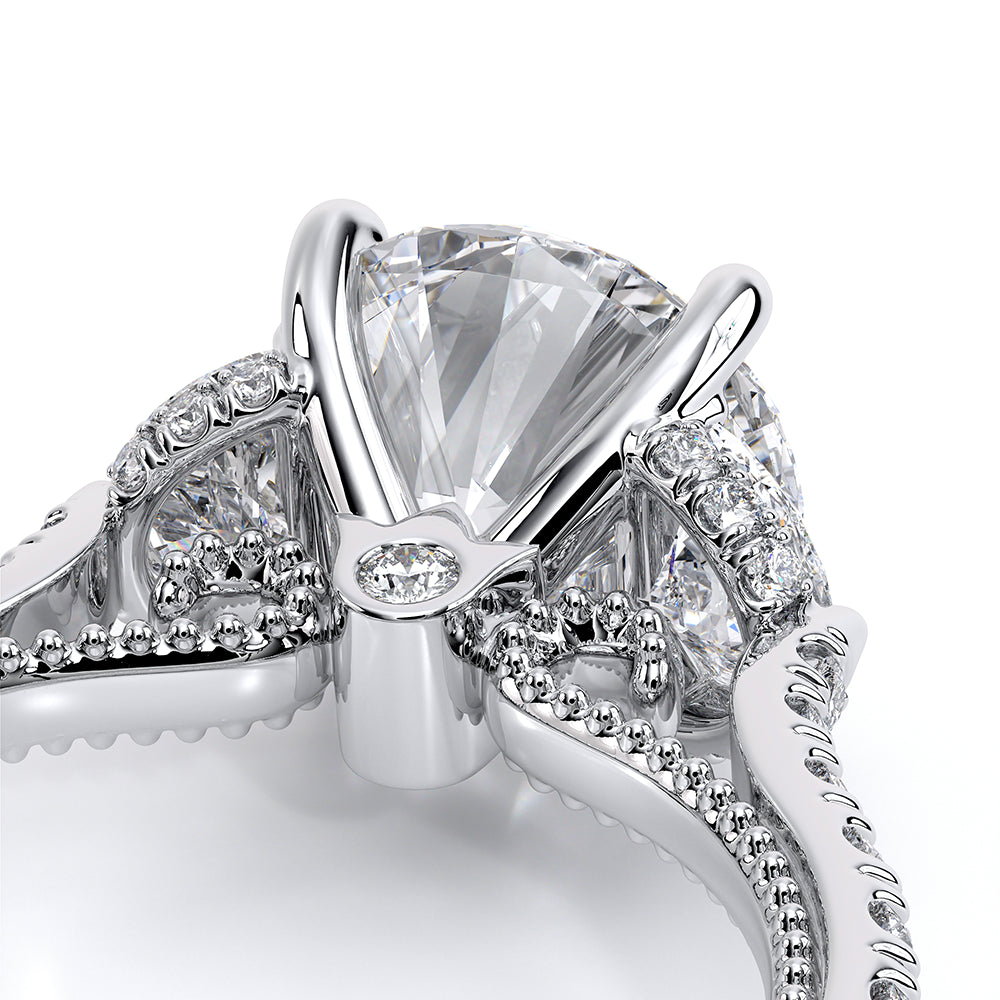 Couture-0485-round-Platinum Round