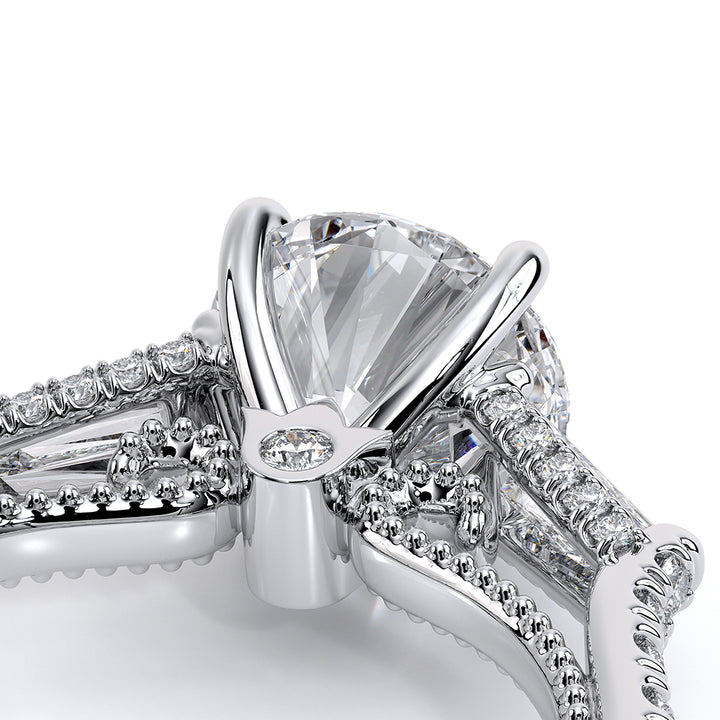 Couture-0486-round-Platinum Round