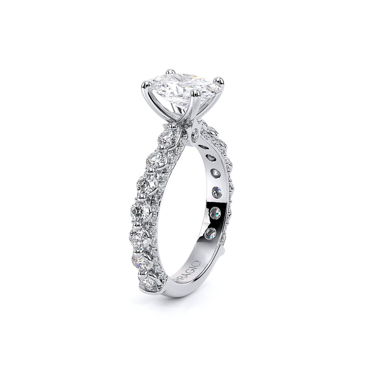 Couture-0488ov25-Platinum Oval