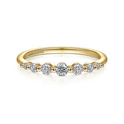 Gabriel & Co. LR51740Y45JJ 14K Yellow Gold Graduating Single Prong Diamond Band